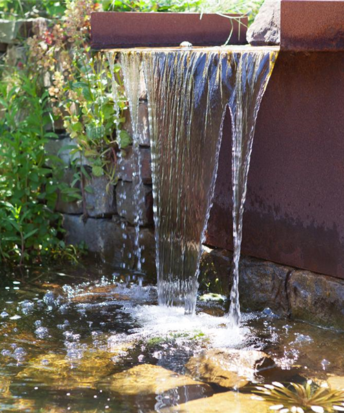 Ein Hauch von Luxus: Der Whirlpool im eigenen Garten