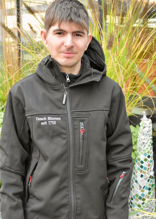 Auszubildender Friedhofsgärtner Auszubildender Friedhofsgärtner