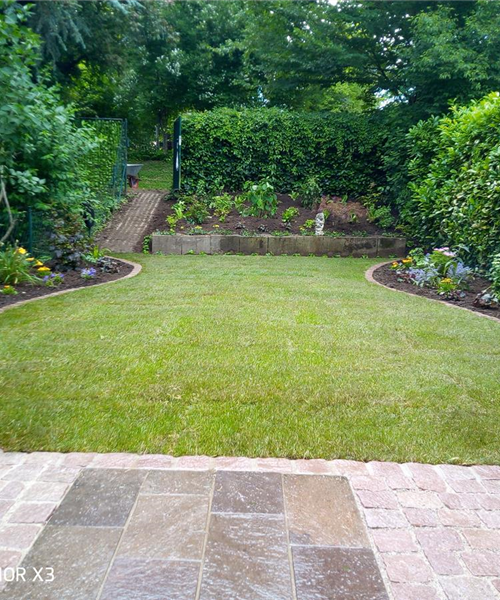 Garten- und Landschaftsgärtner gesucht (m/w/d) Garten- und Landschaftsgärtner gesucht (m/w/d)