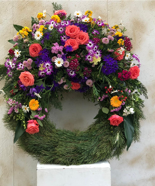 Trauerkranz- kopfgarniert bunt