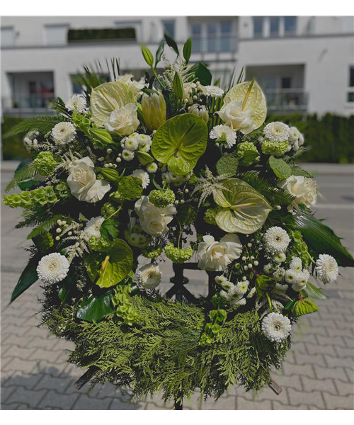 Trauerkranz- kopfgarniert weiß