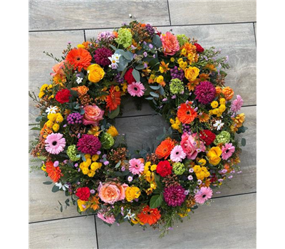 Trauerkranz- rundgesteckt bunt Trauerkranz- rundgesteckt bunt